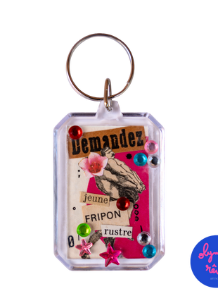 Porte-clé collage original n°5 — Jeune fripon rustre, Pièce unique 3 × 5 cm