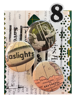 Savoirs Arrachés — Lot de 3 badges upcyclés de vieux livres (32 mm)