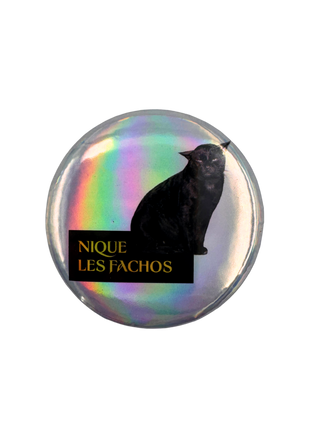 Nique les fachos (métaphoriquement) — Sticker & Badge